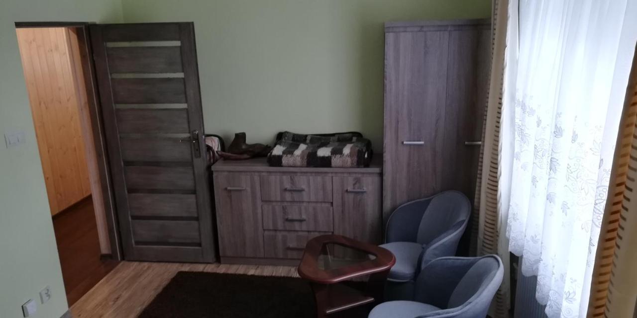 Pod Klonowym Sercem Kloczew Екстериор снимка
